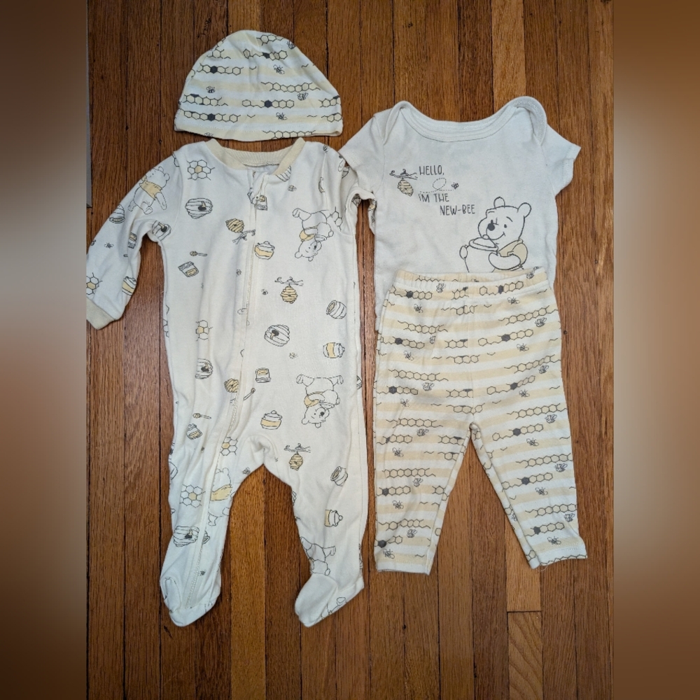 Winnie The Pooh Disney Baby Cream and Black Outfit